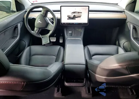 2022 Tesla Model Y from USA, damaged, VIN 7SAYGDEF9NF359488